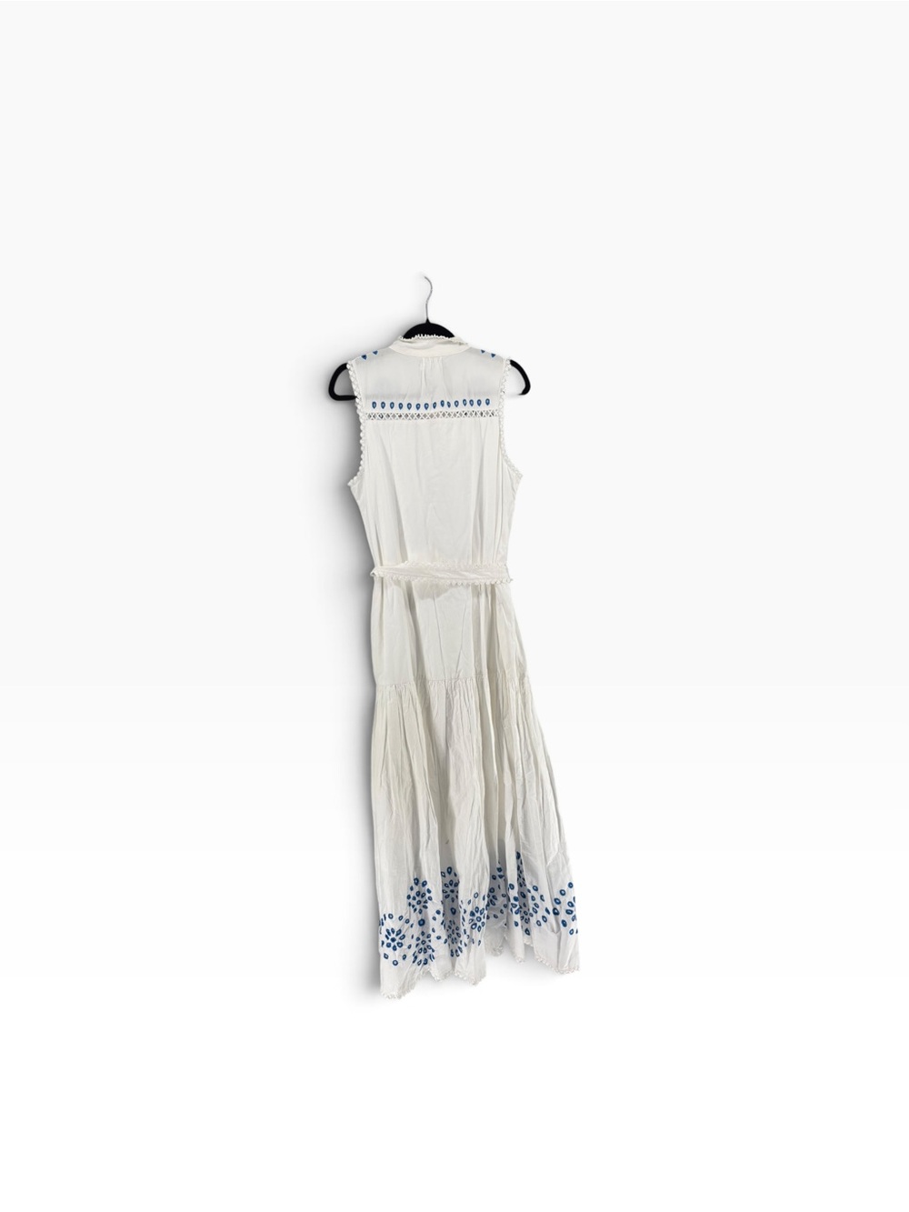 New AVEC LES FILLES Sleeveless White Maxi Dress with Blue Embroidered SIZE 12 - Picture 3 of 6